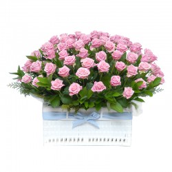100 Pink Roses short basket (onb-062)
